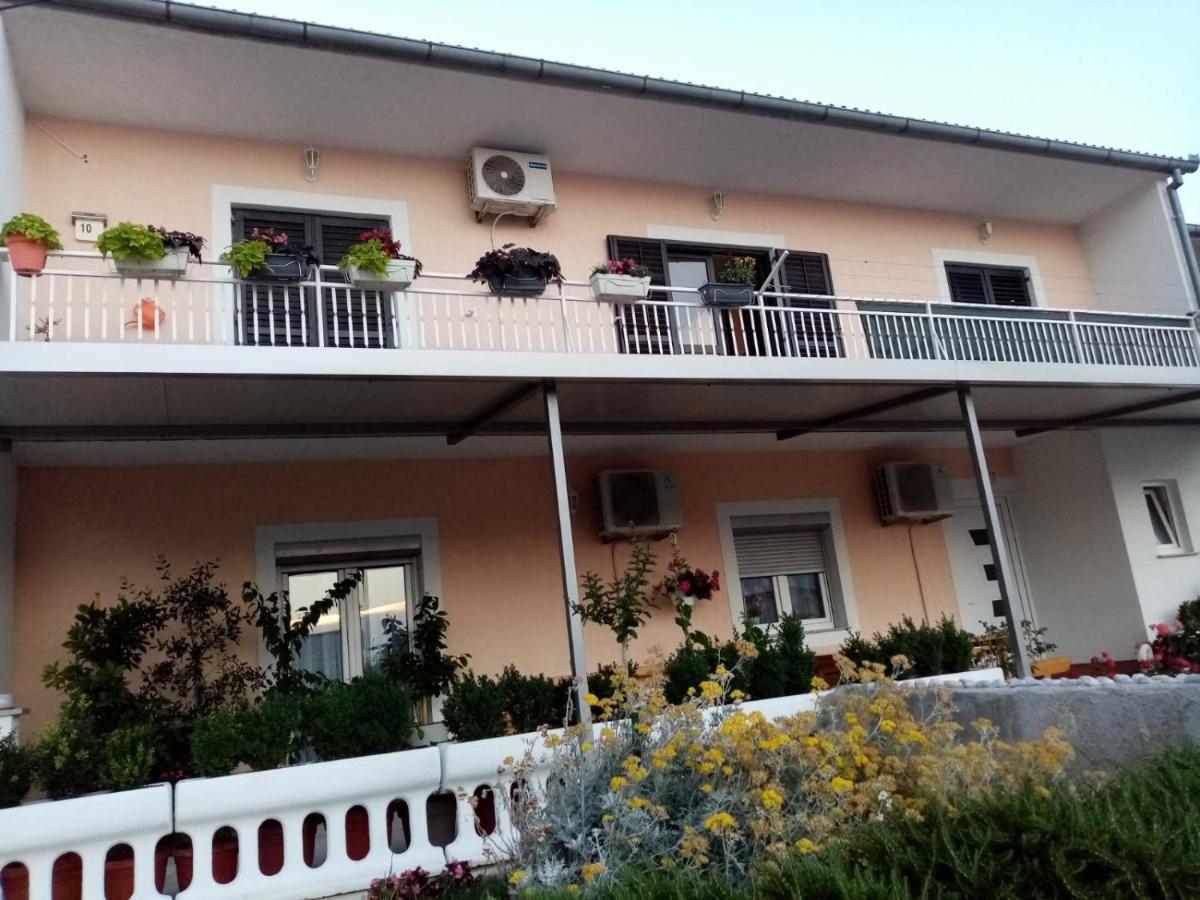 Apartment Lana Senj  Exterior foto